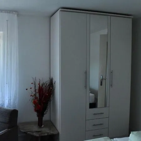 Ferienwohnung Im Grunen - A88462 Apartment Uhldingen-Muehlhofen