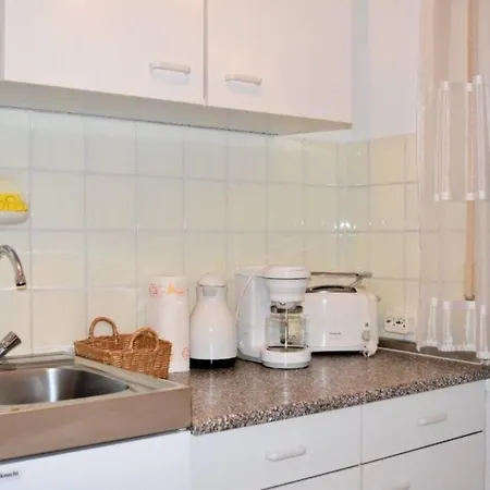 Ferienwohnung Im Grunen - A88462 Apartment *